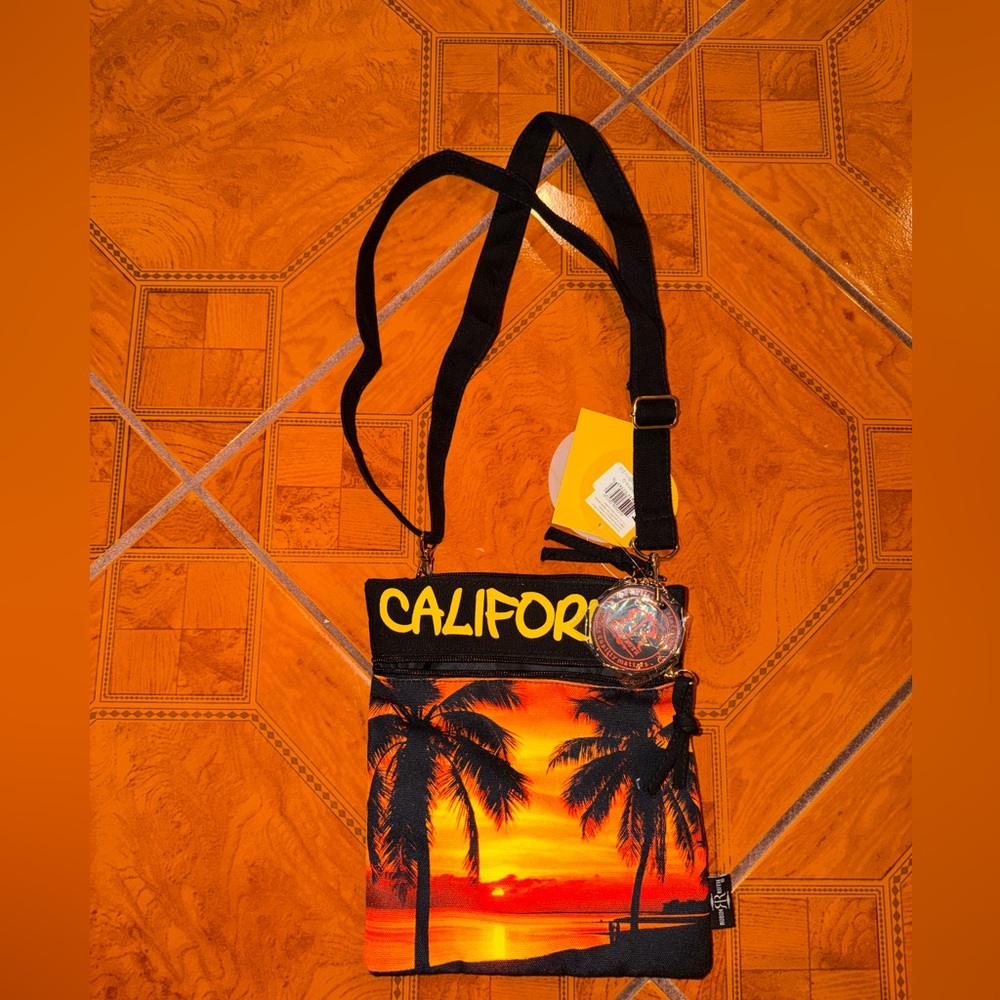 Robin Ruth California Sunset Crossbody Bag - Black and Orange
